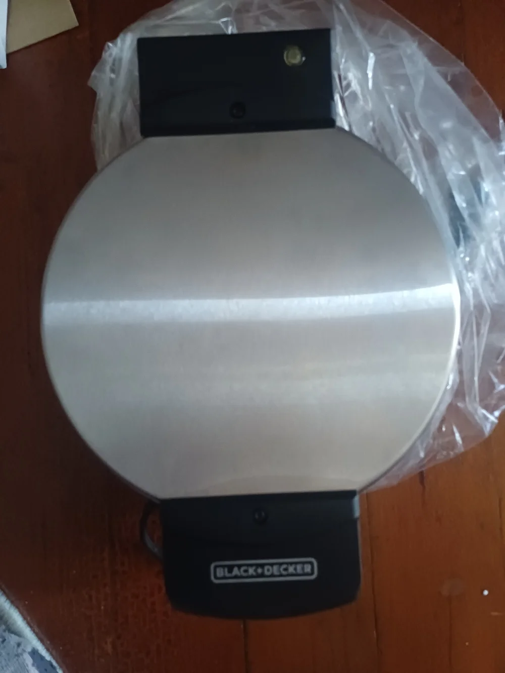 Black & Decker Black Belgian-Style Waffle Maker